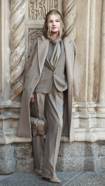 Костюмная шерсть BRUNELLO CUCINELLI